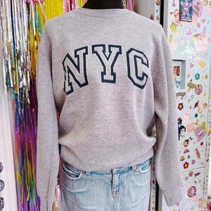 Vintage 90s NYC Gray Crewneck Sweater